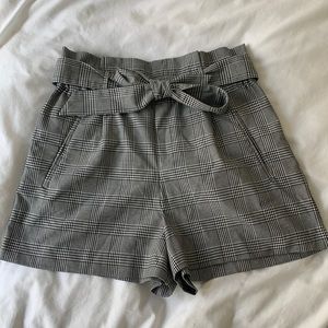 Zara elastic plaid shorts